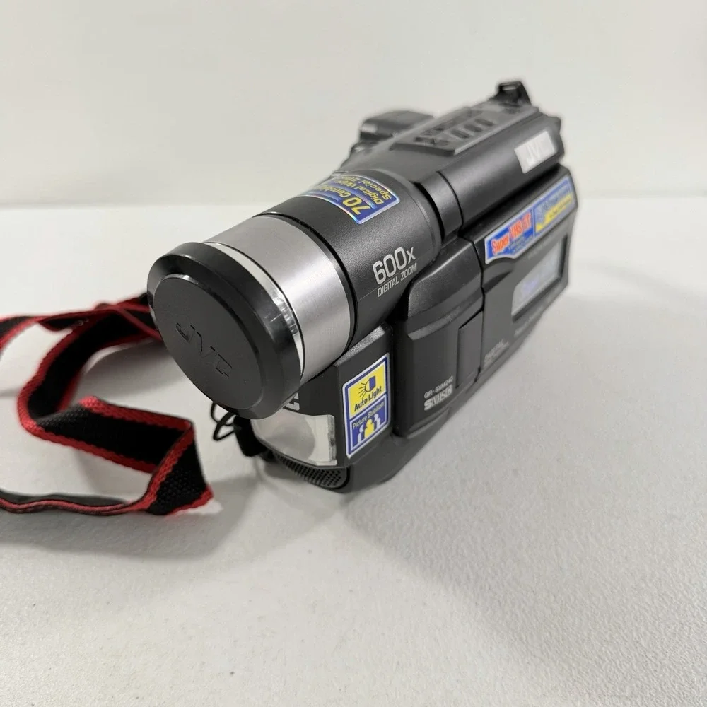JVC GR-SXM240U Compact VHS-C SVHS-C Super VHS Camcorder AS IS FOR PARTS READ